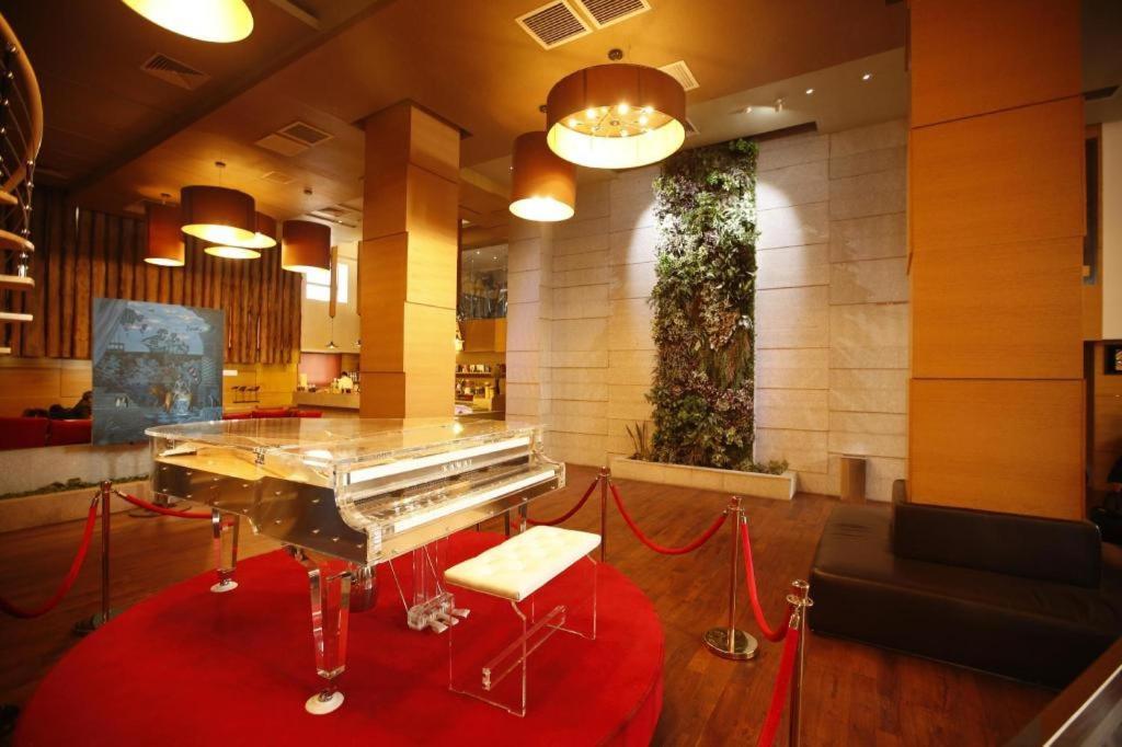 The Corporate Hotel And Convention Centre Ulan Batur Dış mekan fotoğraf