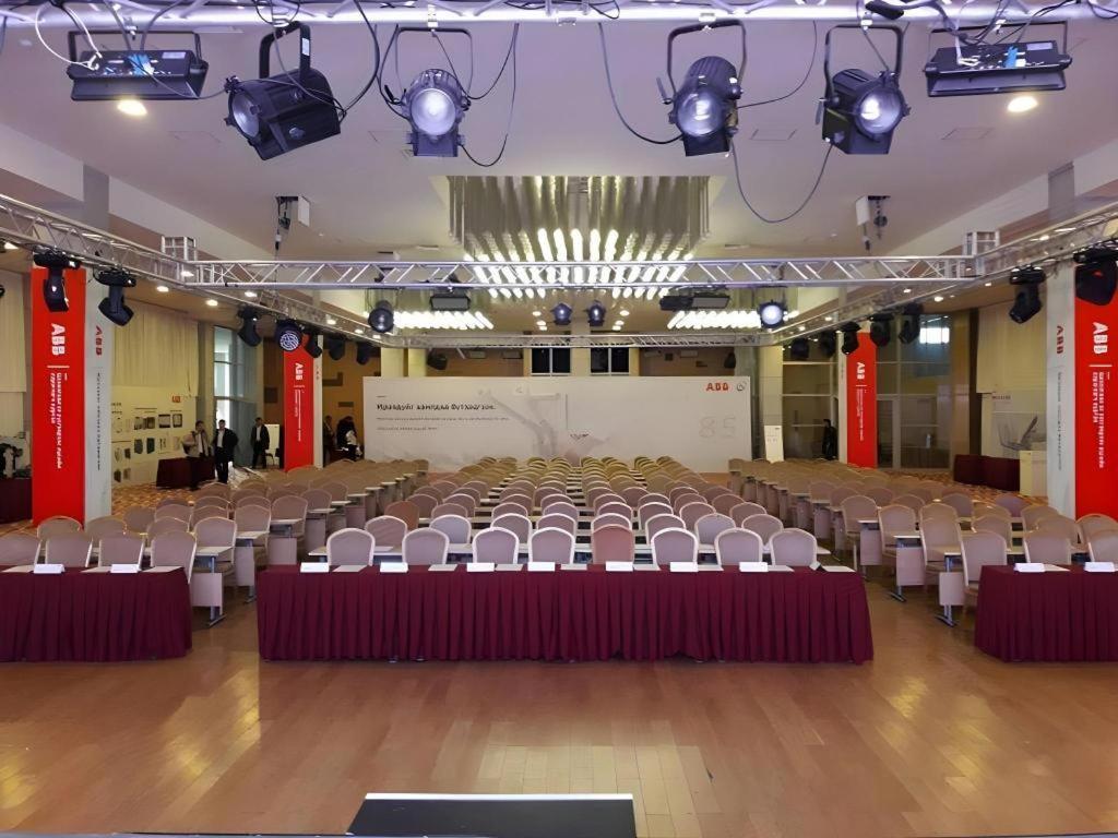 The Corporate Hotel And Convention Centre Ulan Batur Dış mekan fotoğraf